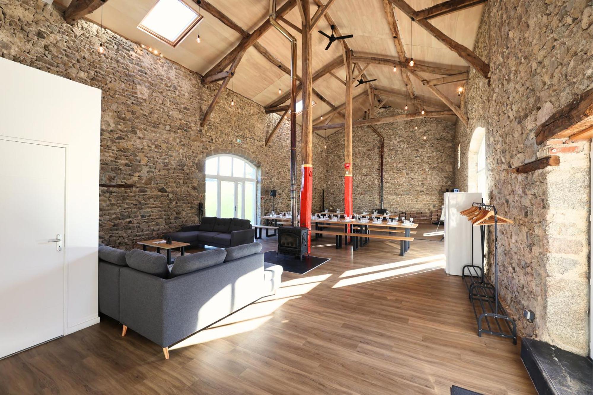 Villa De Luxe, Nichee Dans Les Montagnes Lavoine Luaran gambar