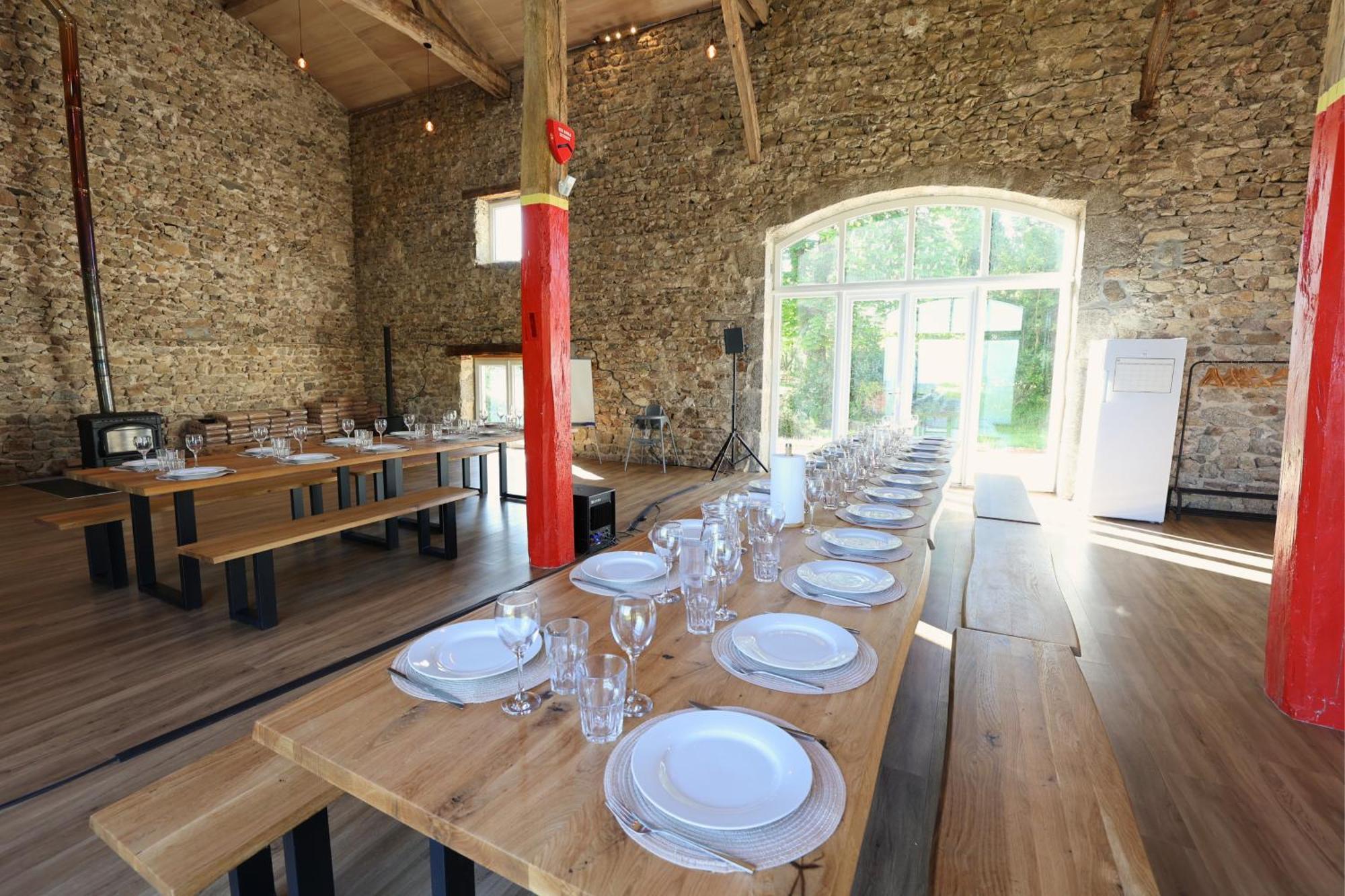 Villa De Luxe, Nichee Dans Les Montagnes Lavoine Luaran gambar