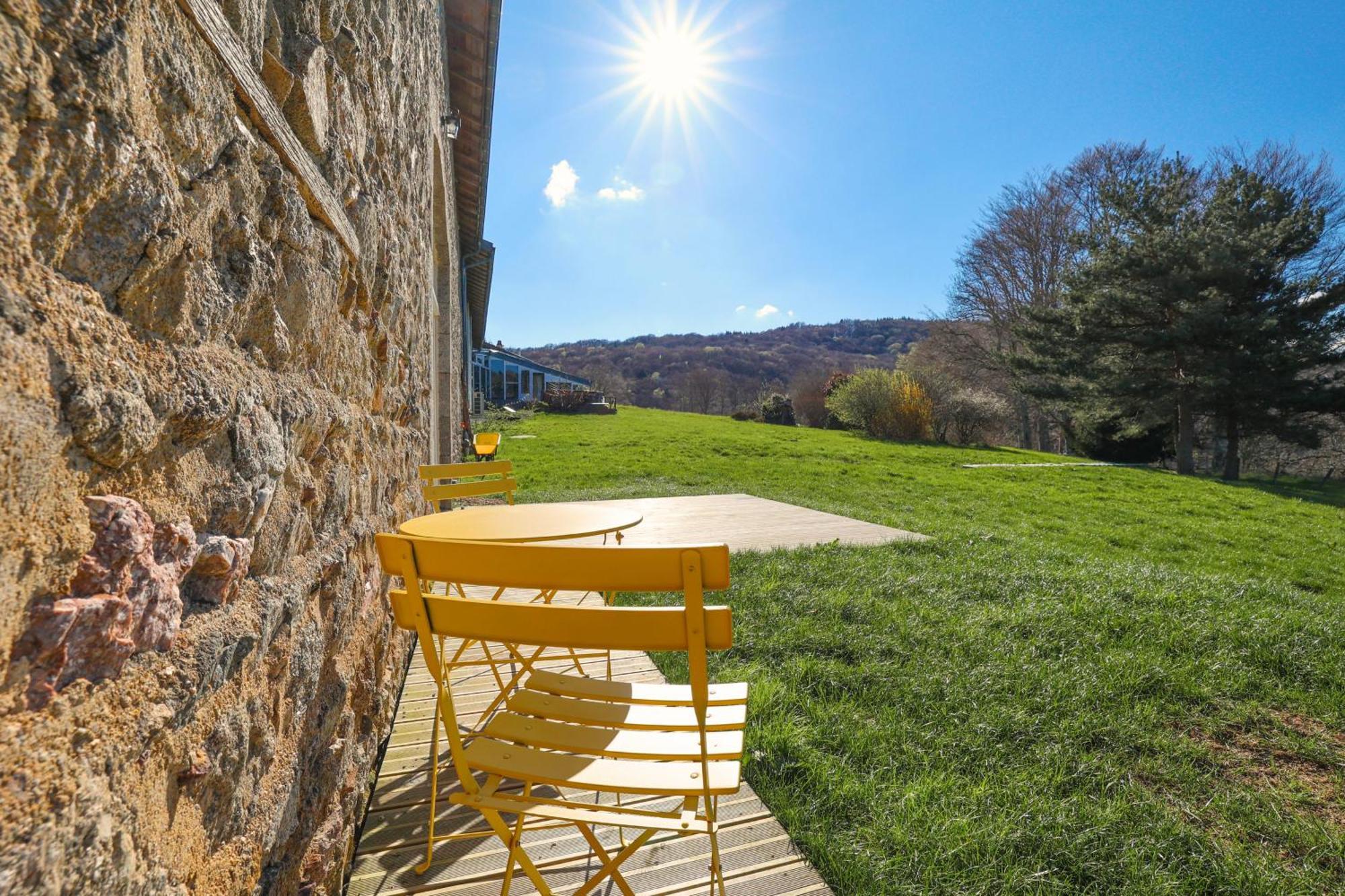 Villa De Luxe, Nichee Dans Les Montagnes Lavoine Luaran gambar