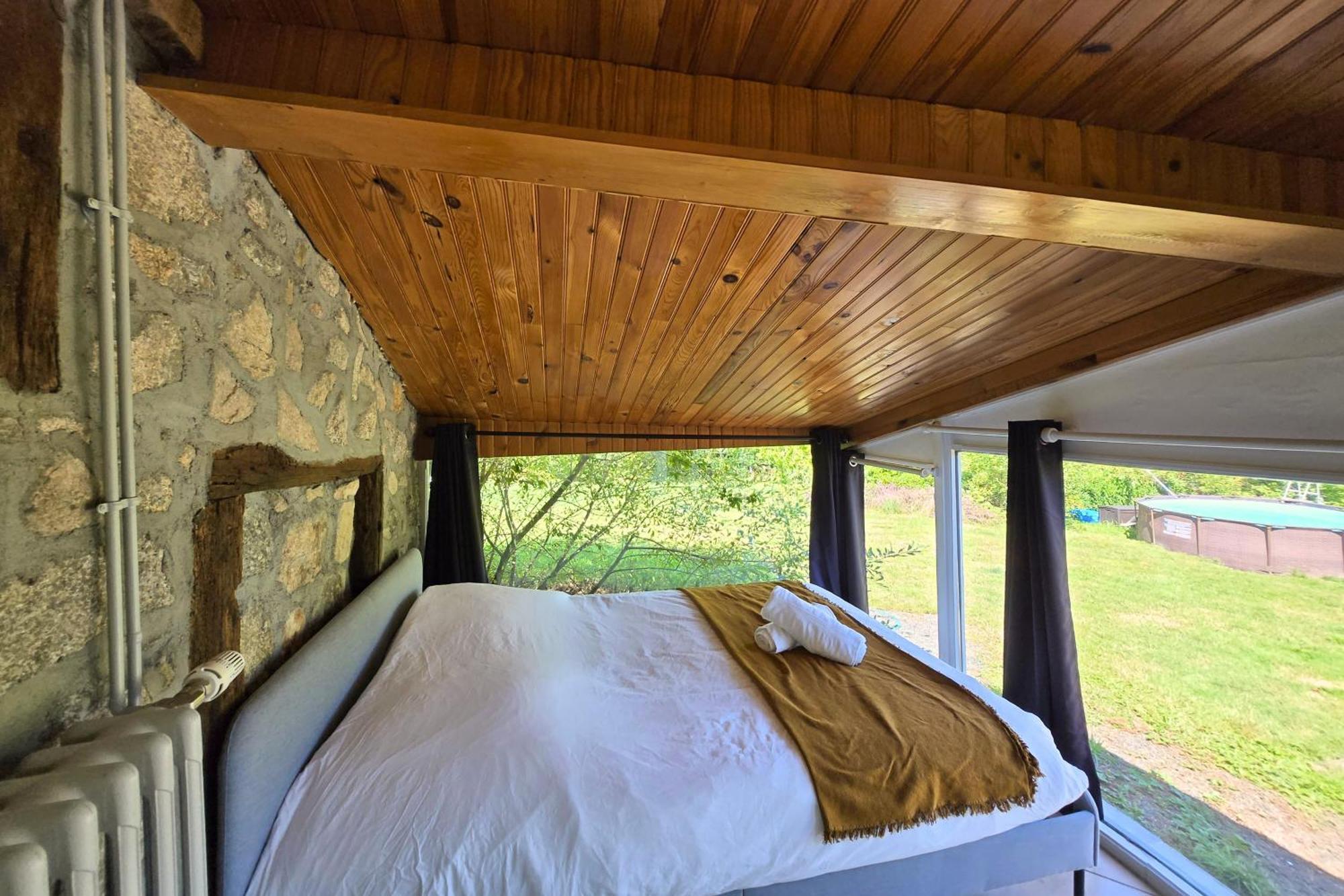 Villa De Luxe, Nichee Dans Les Montagnes Lavoine Luaran gambar
