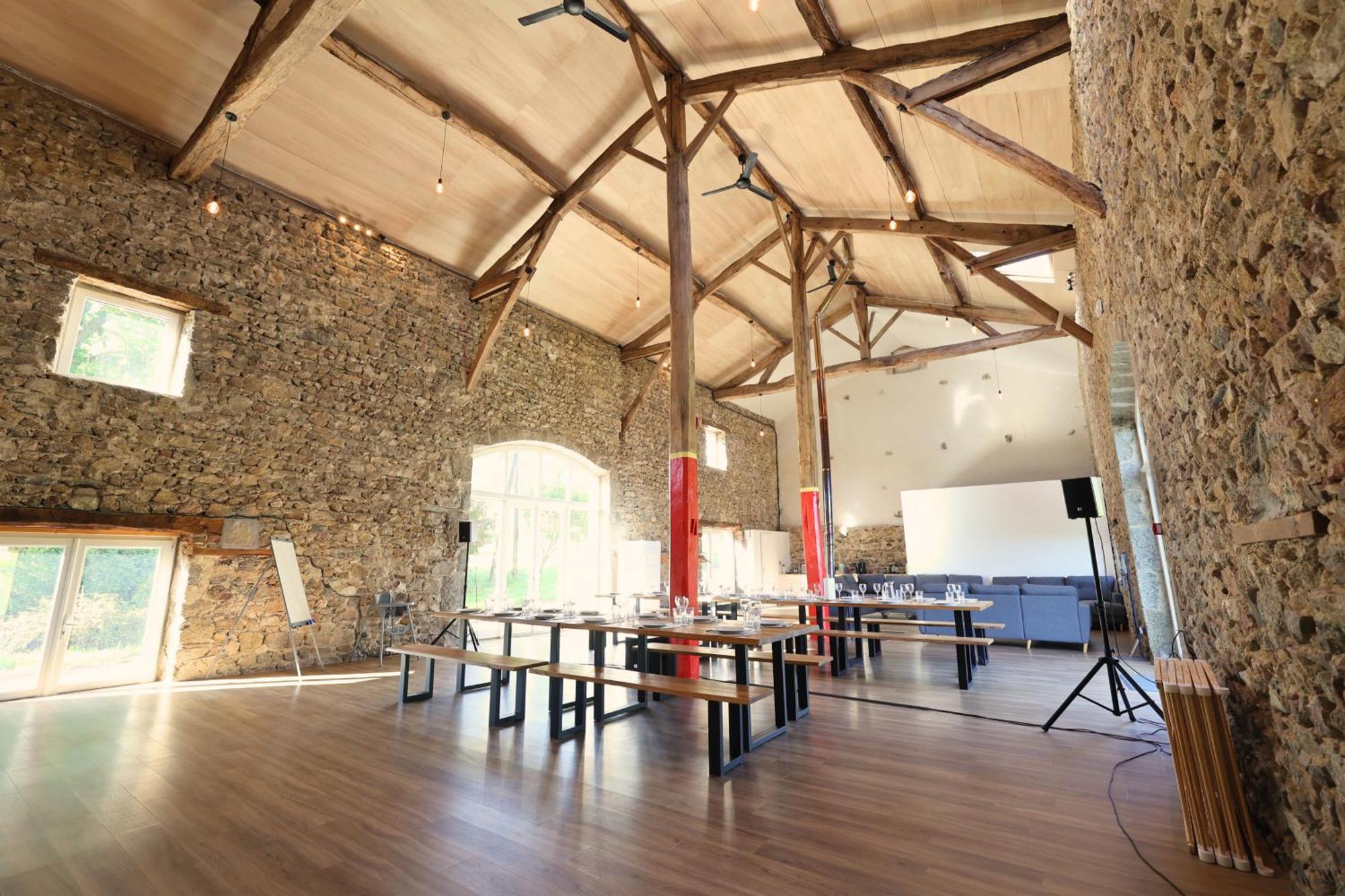 Villa De Luxe, Nichee Dans Les Montagnes Lavoine Luaran gambar